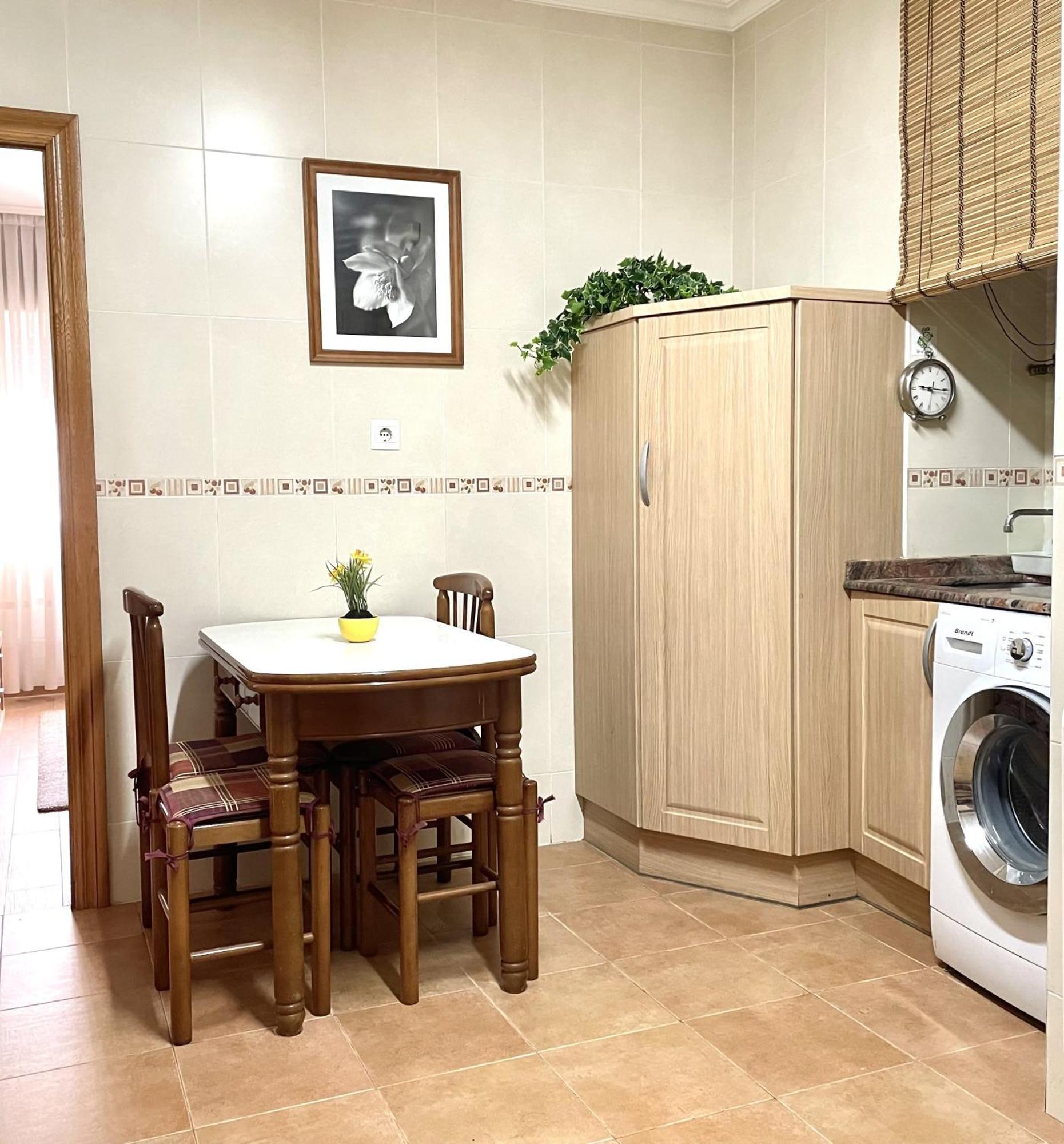 Tranquilo Apartamento Cerca Del Casco Viejo Bilbao Exteriör bild